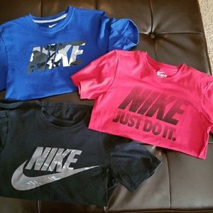 Lot of 4 nike tshirts mens small